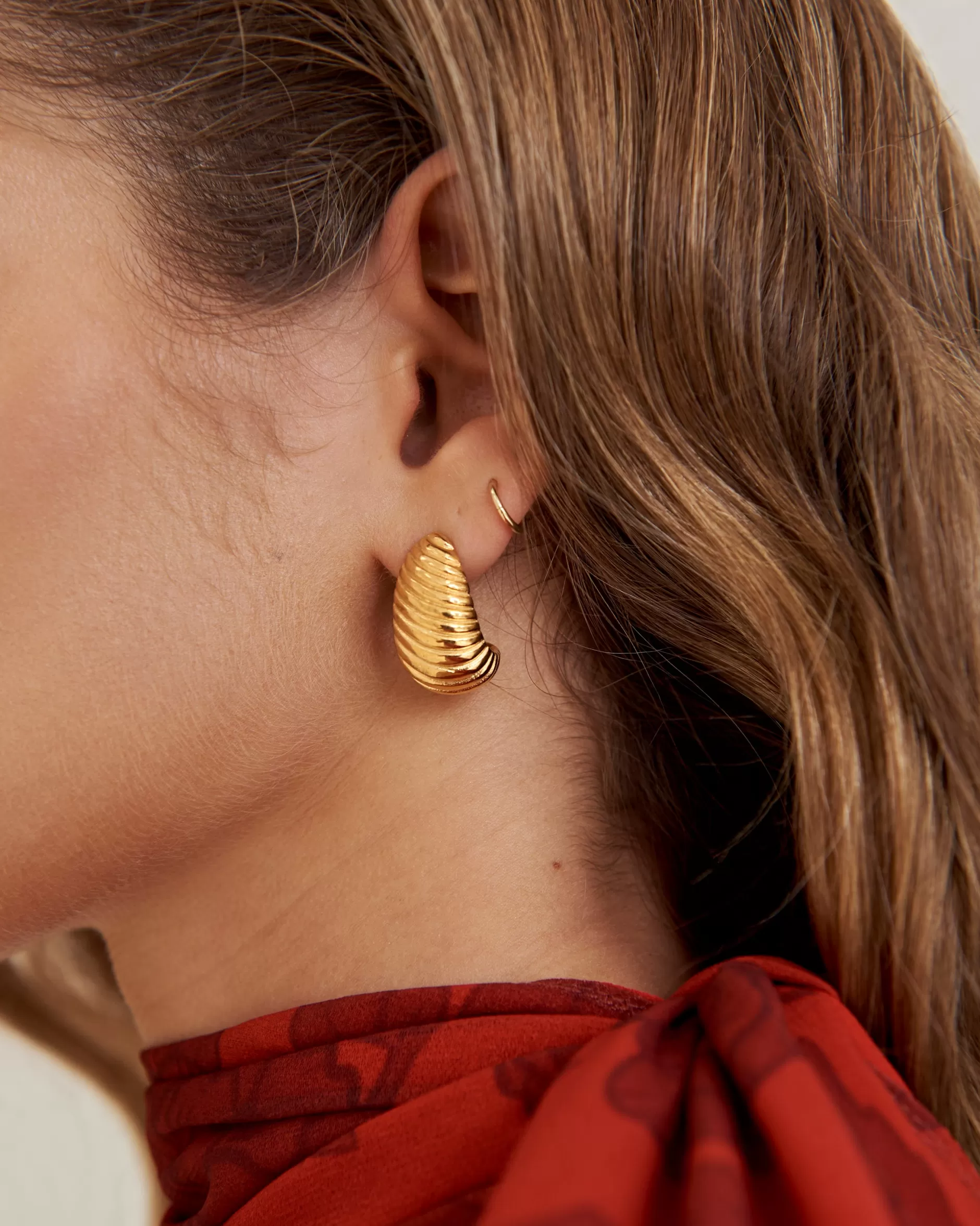 Lady Pipa Joyas-Pendientes Semiaro Relieve